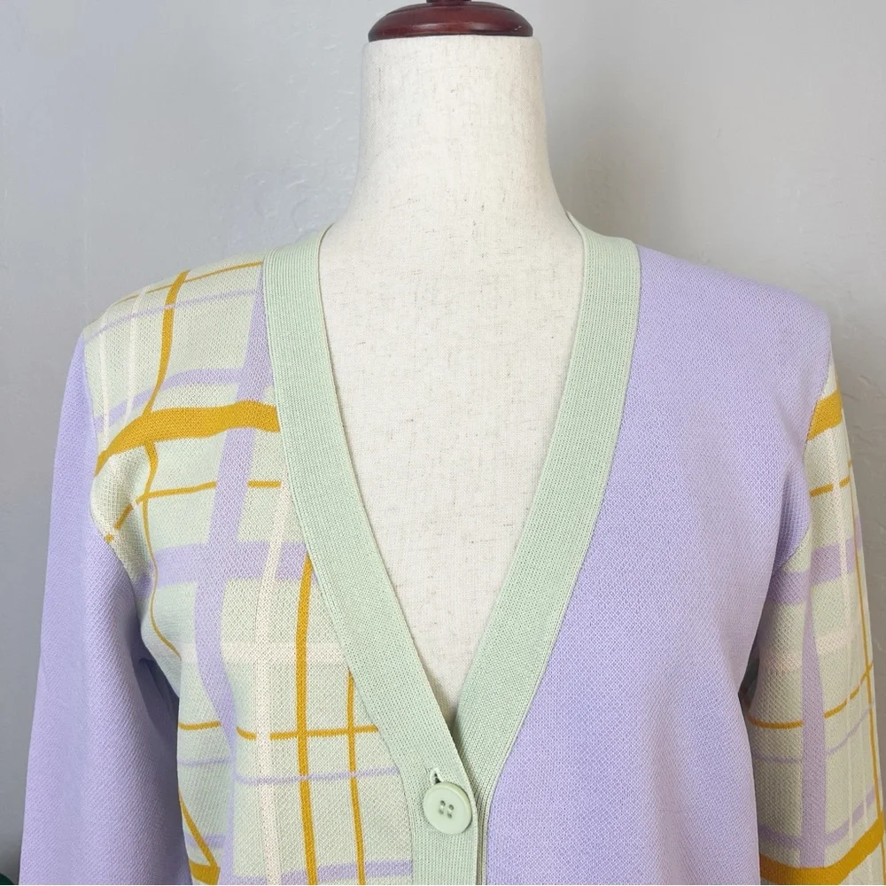 •LOVE, BONITO• Lavender Plaid Wisteria V-Neck Button Front Knit Cardigan‎ Size 4